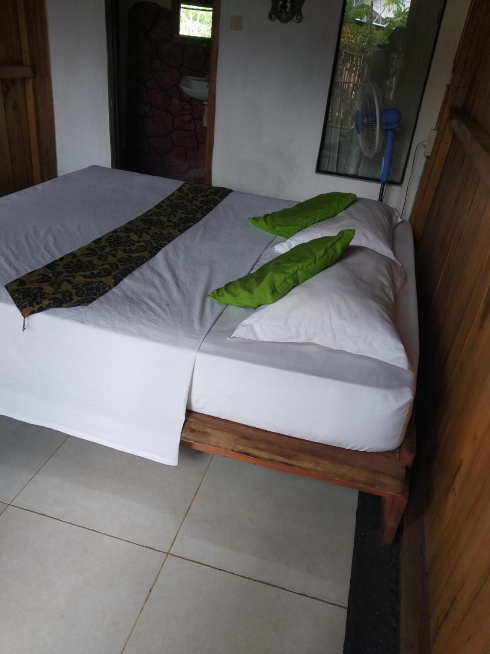 Beach Box Bungalow Gili Trawangan Kültér fotó