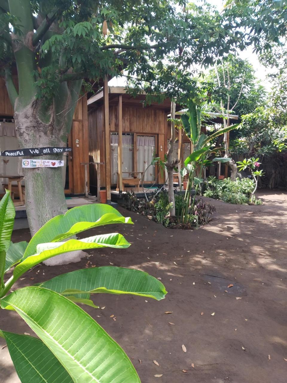 Beach Box Bungalow Gili Trawangan Kültér fotó